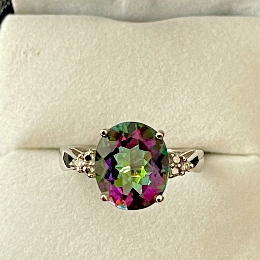 Místic Topaz Ring